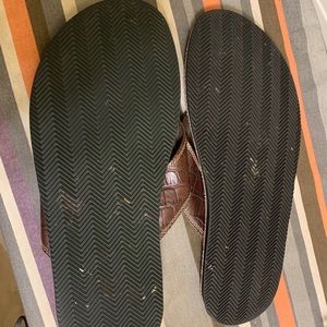 Cole haan croc flip flops